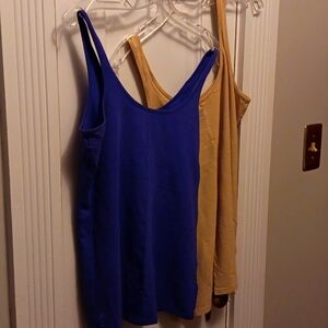 2 Lilly Pulitzer Tabby Tank tops